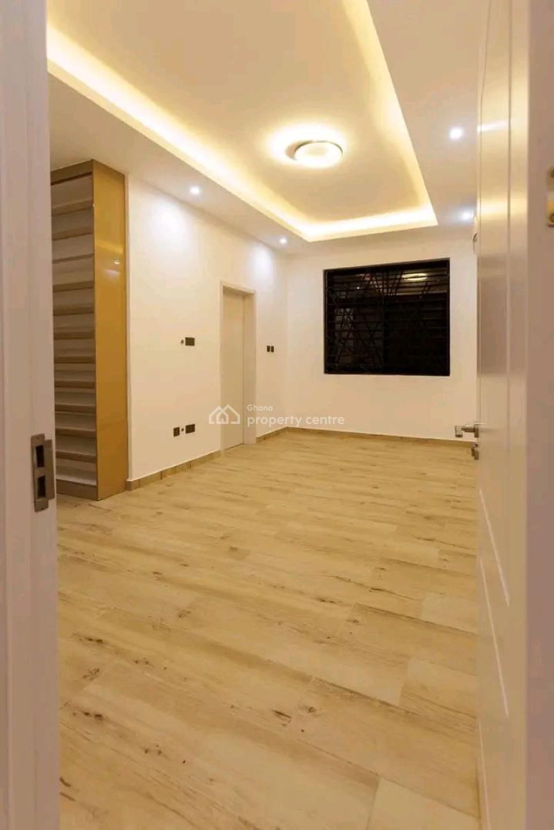 Modern 4-bedroom Townhouse, East Legon, Accra, Townhouse for Rent