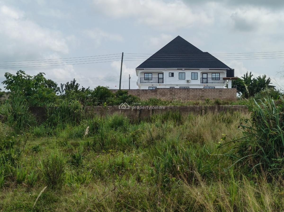 Plot, Asuofia Kokoben, on Abrepo Asuofia Road, Kumasi Metropolitan, Ashanti, Residential Land for Sale