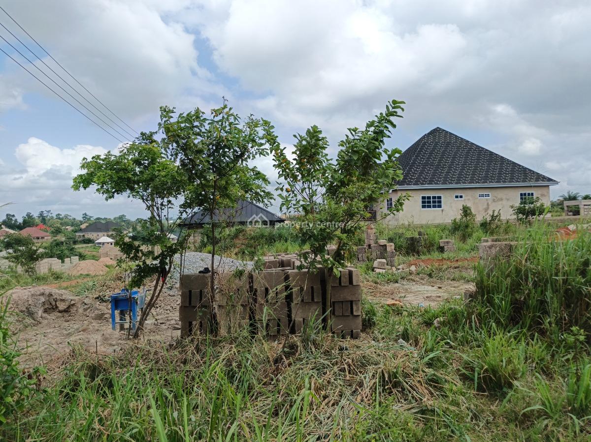 Plot, Asuofia Kokoben, on Abrepo Asuofia Road, Kumasi Metropolitan, Ashanti, Residential Land for Sale
