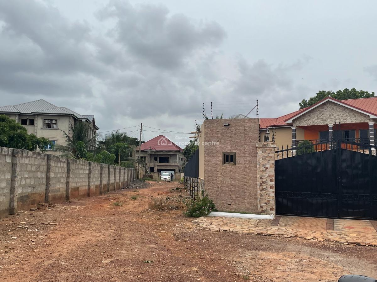 Uncompleted 4 Bedroom House, Pantang, La Nkwantanang Madina Municipal, Accra, House for Sale