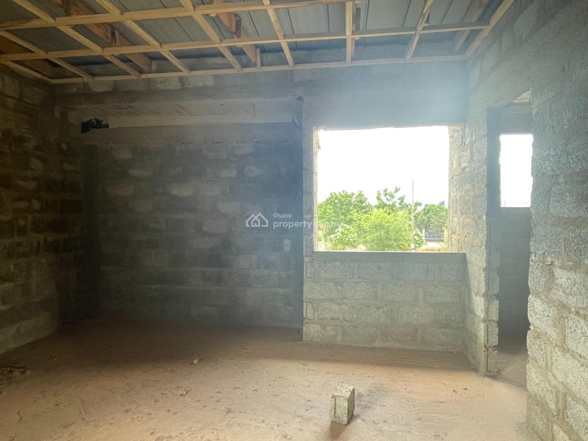 Uncompleted 4 Bedroom House, Pantang, La Nkwantanang Madina Municipal, Accra, House for Sale