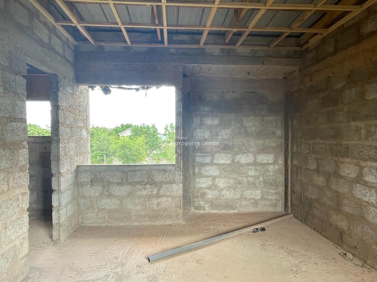 Uncompleted 4 Bedroom House, Pantang, La Nkwantanang Madina Municipal, Accra, House for Sale