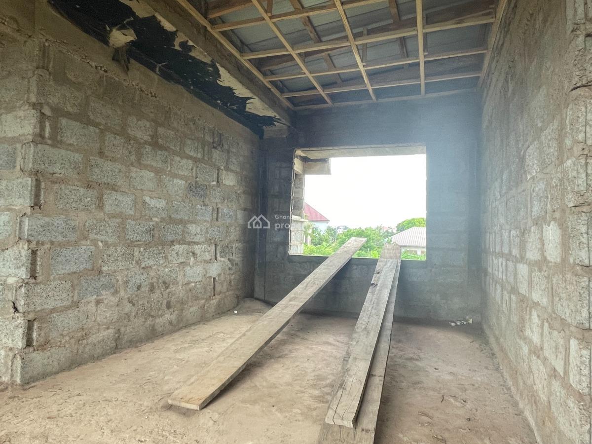 Uncompleted 4 Bedroom House, Pantang, La Nkwantanang Madina Municipal, Accra, House for Sale