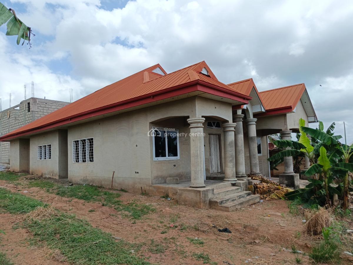 4 Bedrooms, Asuofia Kokoben, Near Owhim Amanfrom., Kumasi Metropolitan, Ashanti, House for Sale