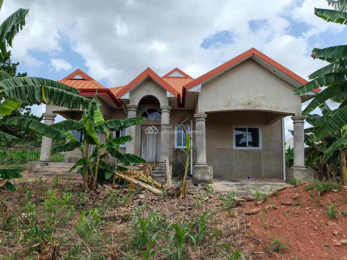 4 Bedrooms, Asuofia Kokoben, Near Owhim Amanfrom., Kumasi Metropolitan, Ashanti, House for Sale