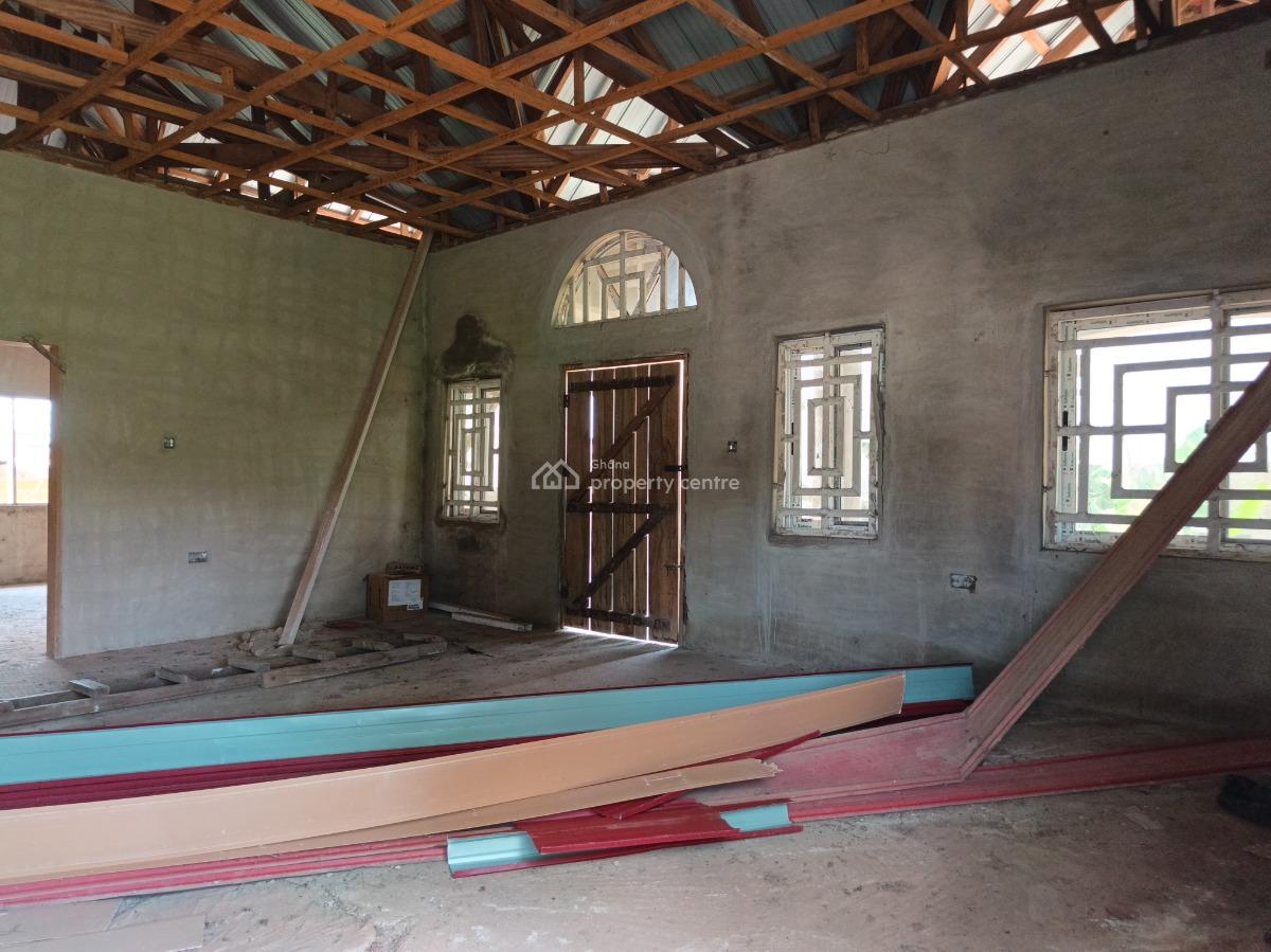 4 Bedrooms, Asuofia Kokoben, Near Owhim Amanfrom., Kumasi Metropolitan, Ashanti, House for Sale