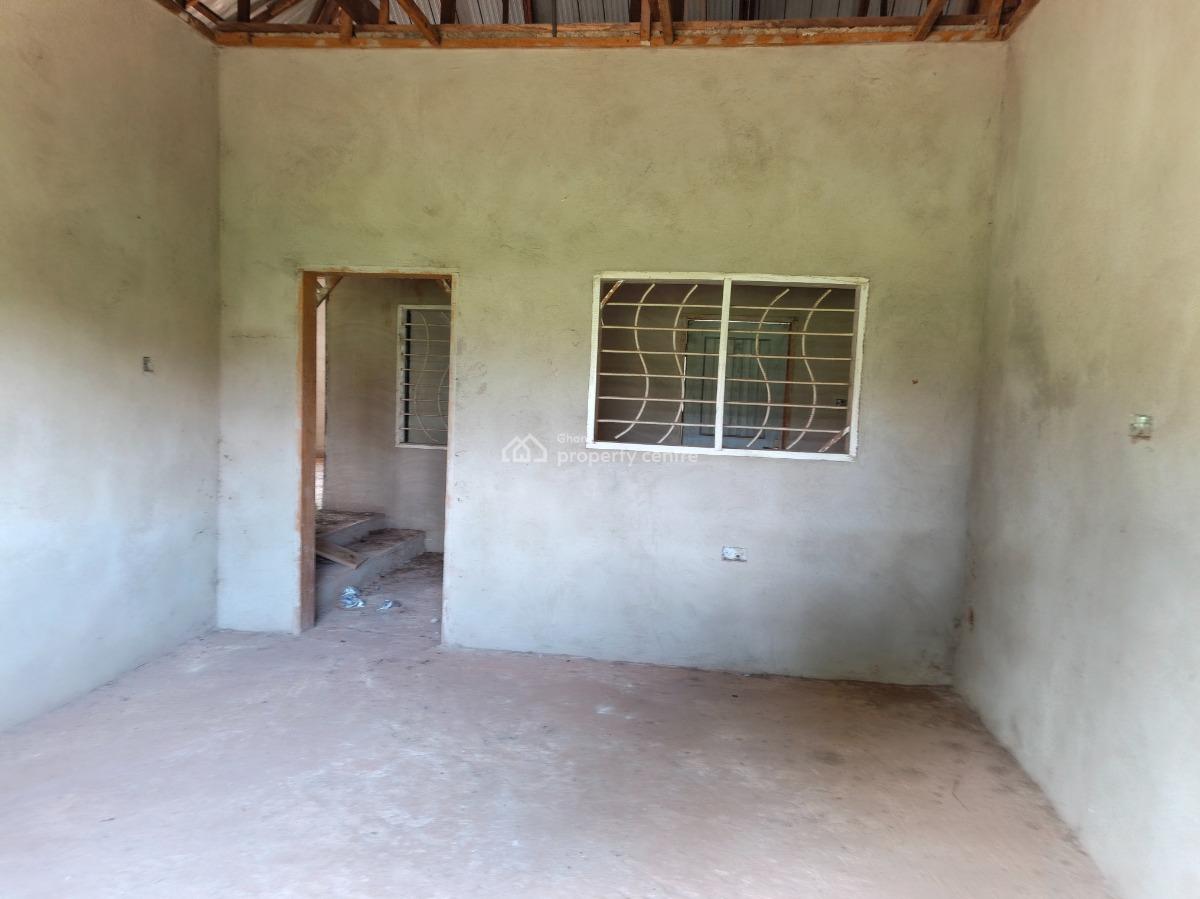 4 Bedrooms, Asuofia Kokoben, Near Owhim Amanfrom., Kumasi Metropolitan, Ashanti, House for Sale