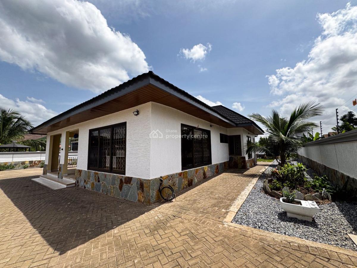 Three Bedroom House, Oyibi, Oyibi, Accra, House for Rent