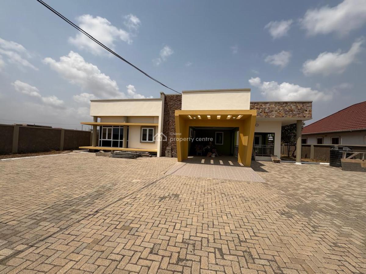 Four Bedroom House, Community 24, Tema West Municipal District, Accra, Detached Bungalow for Rent