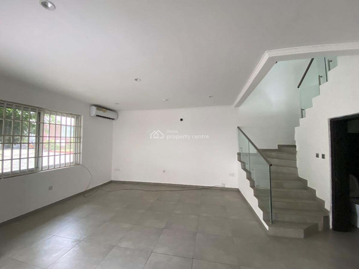 3 Bed Townhouse with Staff Quarters in a Gated Community, Cantonments, Accra, Townhouse for Rent