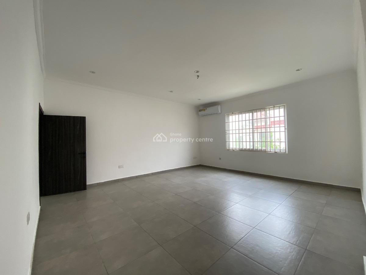 3 Bed Townhouse with Staff Quarters in a Gated Community, Cantonments, Accra, Townhouse for Rent