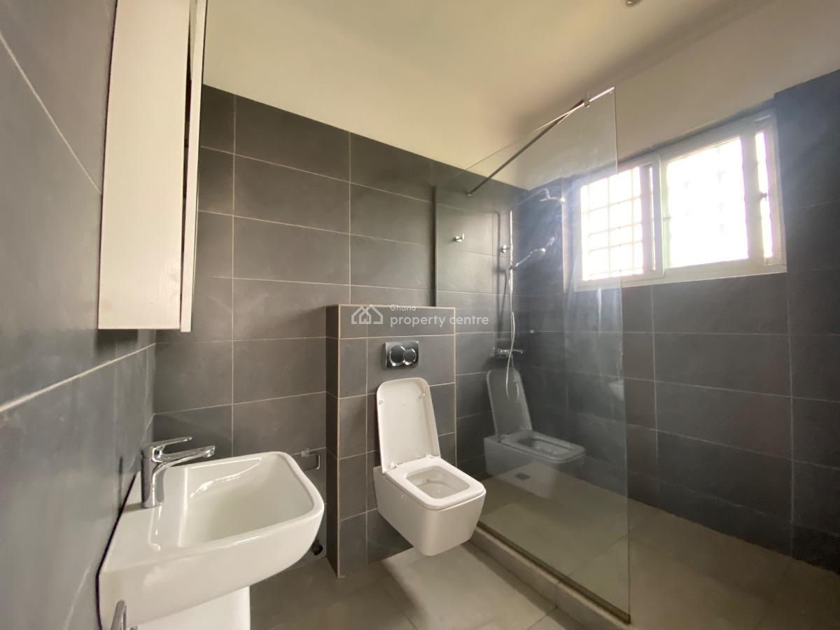 3 Bed Townhouse with Staff Quarters in a Gated Community, Cantonments, Accra, Townhouse for Rent