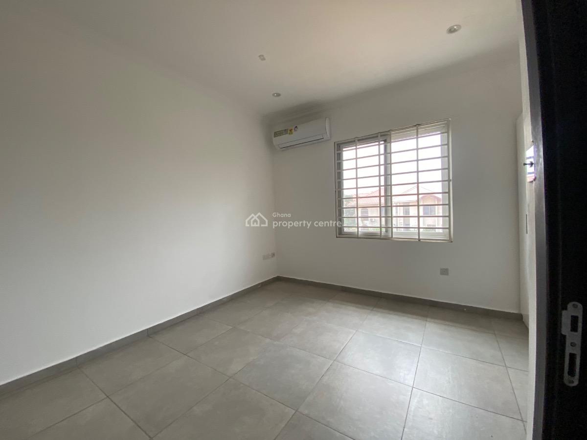 3 Bed Townhouse with Staff Quarters in a Gated Community, Cantonments, Accra, Townhouse for Rent