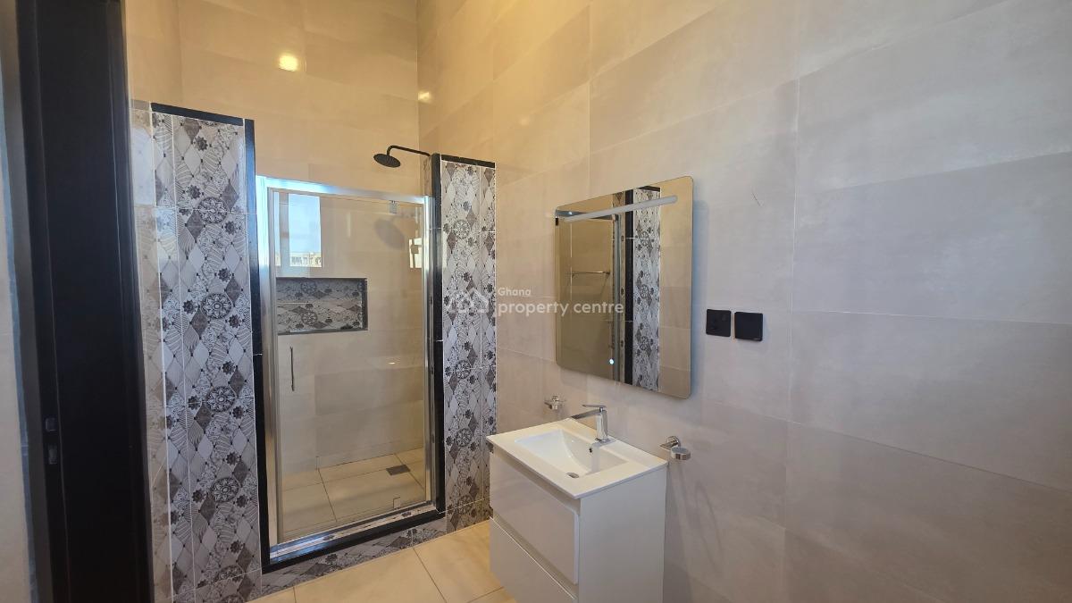 Newly Built 5 Bedroom House with Pool at East Airport, East Airport, Accra Metropolitan, Accra, House for Sale
