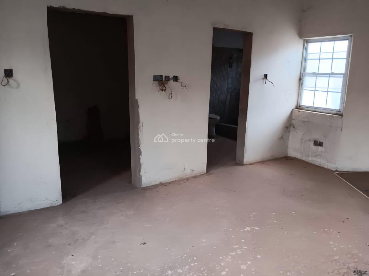 7 Bedroom House at Gbawe, Gbawe, Accra Metropolitan, Accra, House for Sale