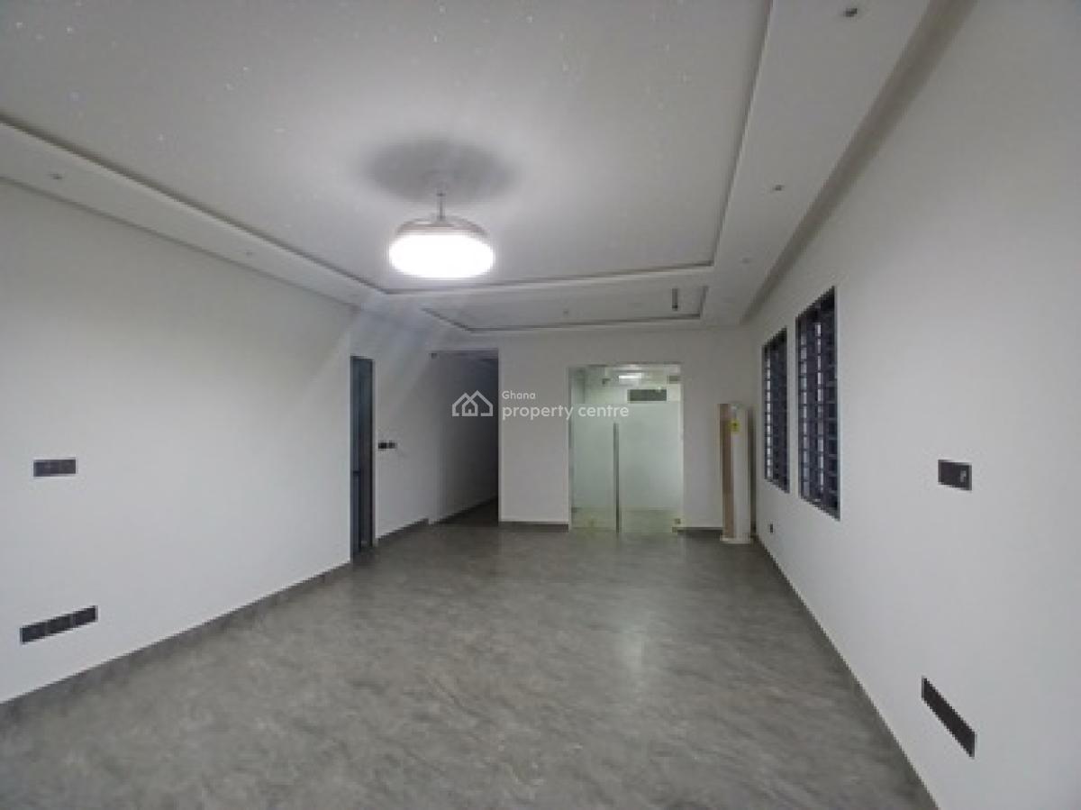3 Bedroom in a Good Location with Quality Fittings and Fixtures,, Lakes Side Estates, Adenta, Adenta Municipal, Accra, Detached Bungalow for Sale