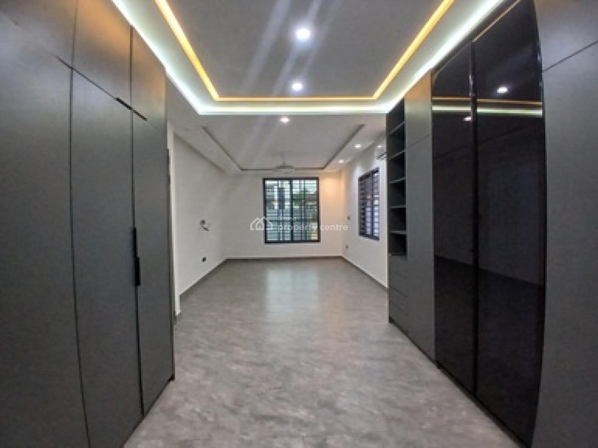 3 Bedroom in a Good Location with Quality Fittings and Fixtures,, Lakes Side Estates, Adenta, Adenta Municipal, Accra, Detached Bungalow for Sale