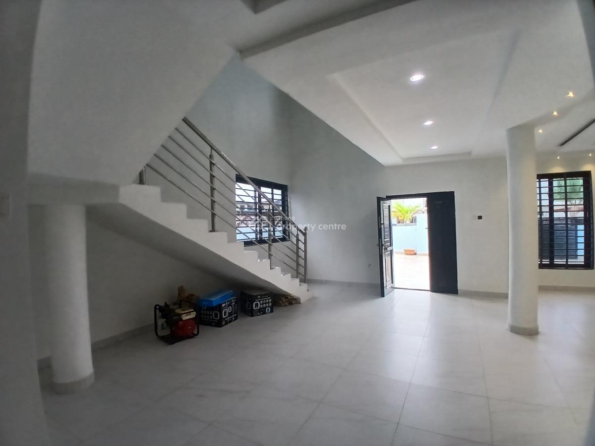4 Bedroom in a Gated Estate with Boys Quarters and a Swimming Pool., Lakeside Estates, Adenta Municipal, Accra, Detached Duplex for Sale