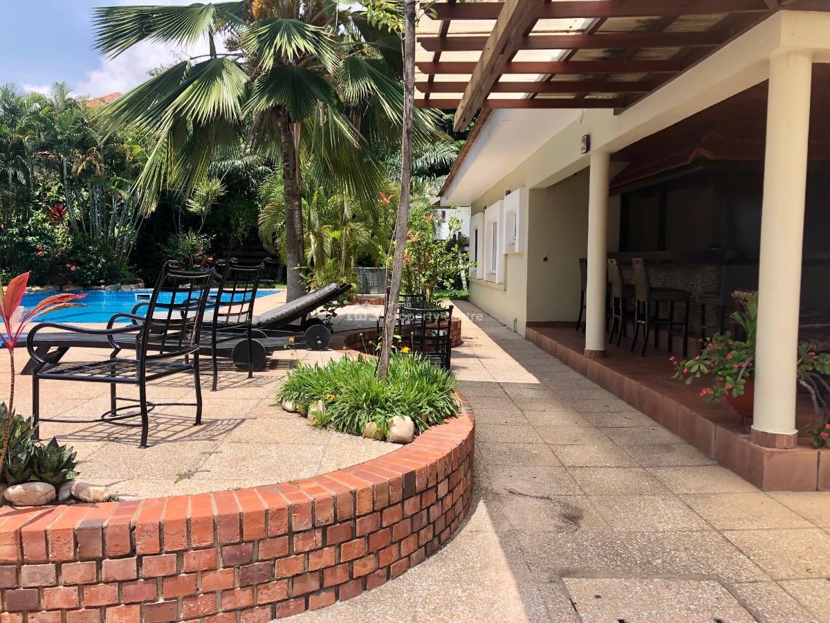 Unfurnished 3 Bedroom Townhome in a Gated Community with Swimming Pool, North Ridge, Accra, Townhouse for Rent