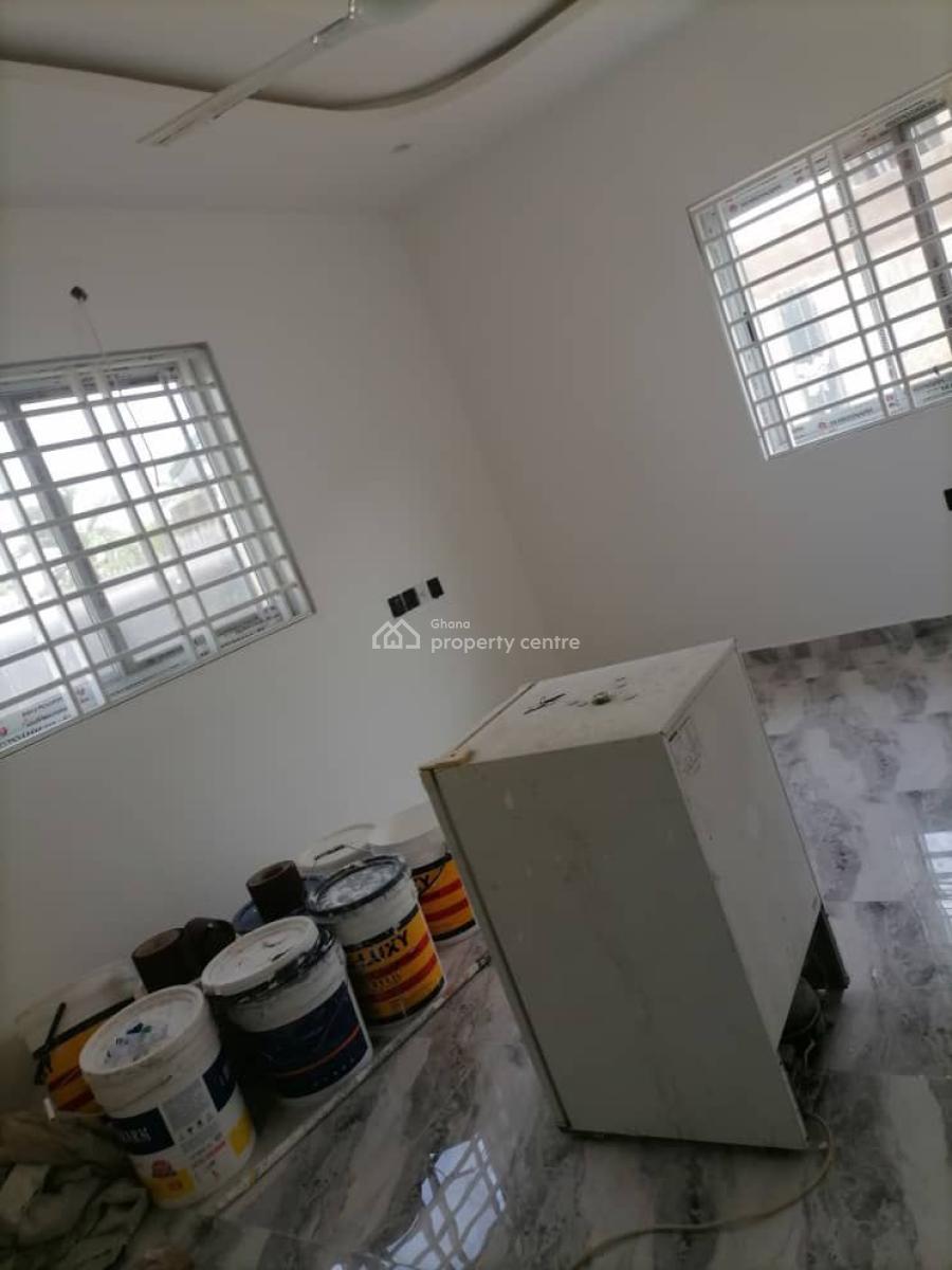 Decent 2-bedroom Flat @tesano, Accra, Tesano, Accra, Apartment for Rent