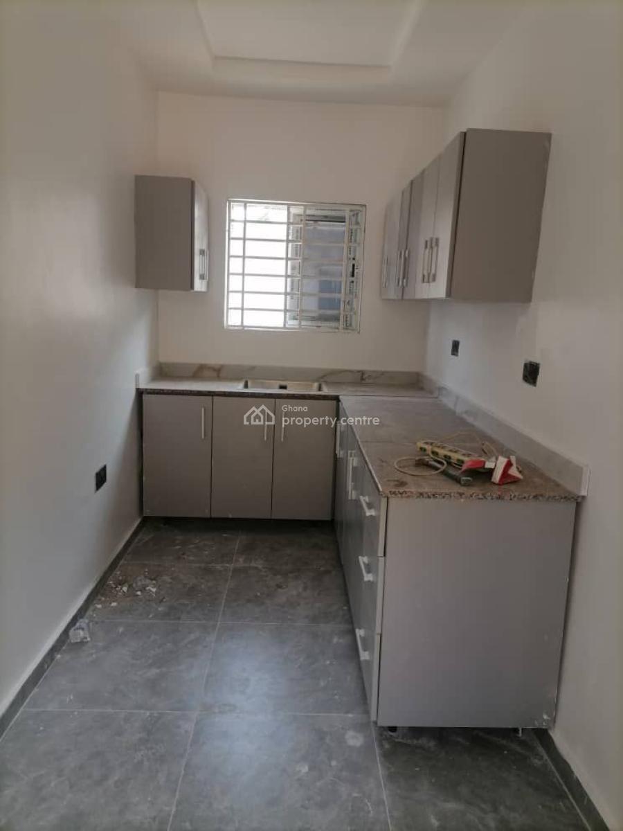 Decent 2-bedroom Flat @tesano, Accra, Tesano, Accra, Apartment for Rent