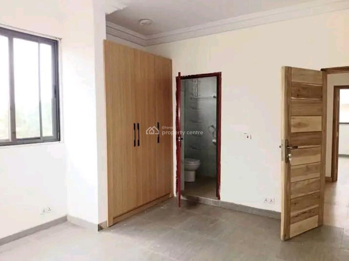 Executive 2-bedroom Flat @madina Estate, Madina, La Nkwantanang Madina Municipal, Accra, Apartment for Rent