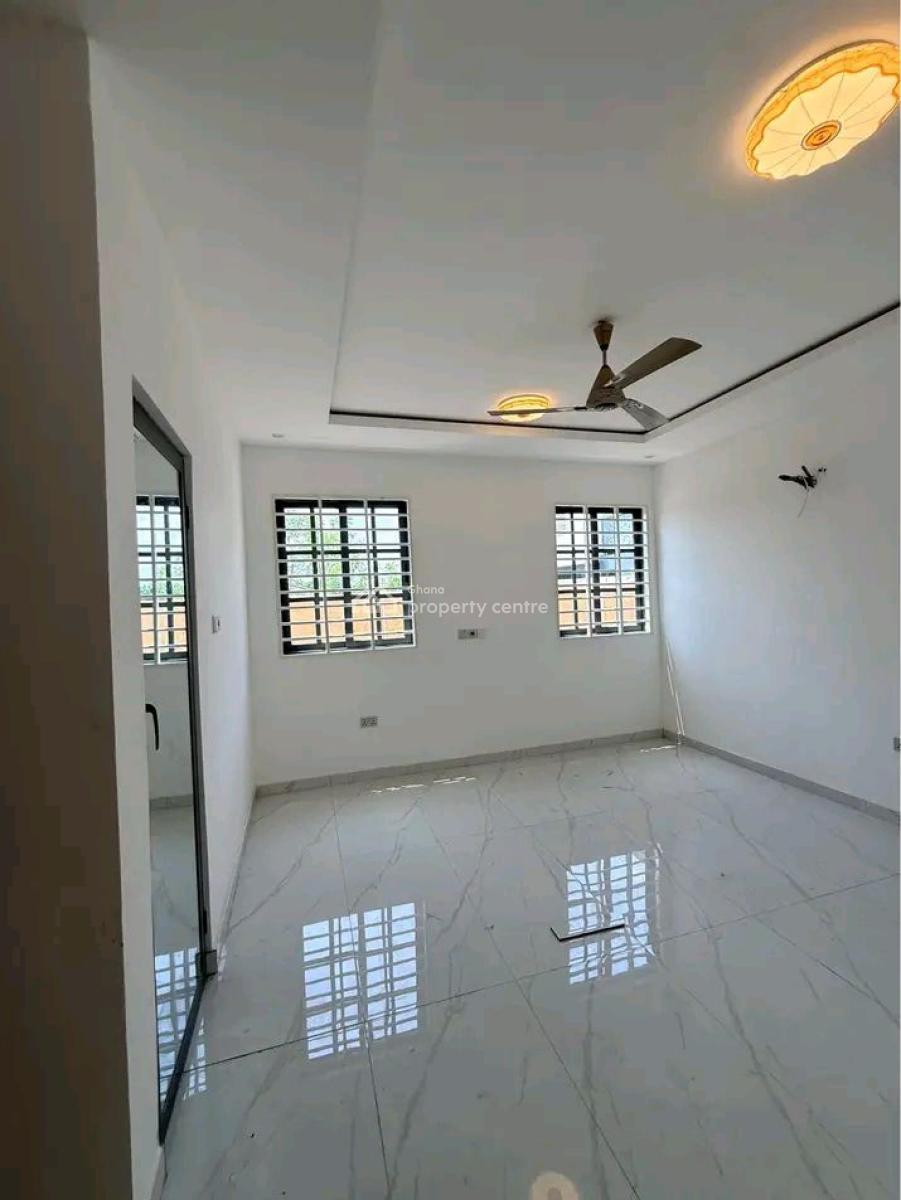 Executive 4-bedroom Townhome @ogbojo, Ogbojo, Adenta Municipal, Accra, Townhouse for Sale