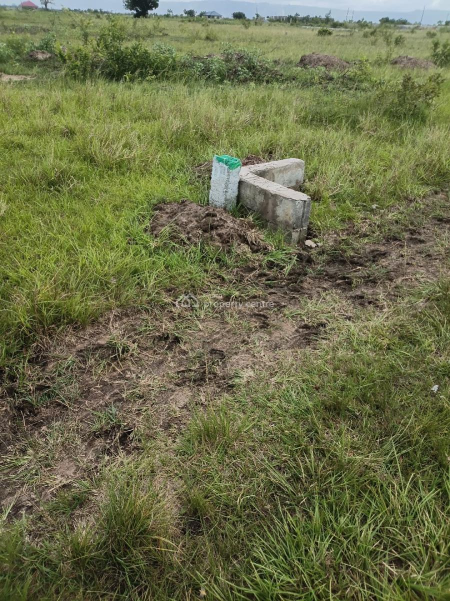 Fast-developing Land at Shai Hills School Junction 70x100ft, Shai Hills Naason City, Shai Hills, Shai Osudoku, Accra, Mixed-use Land for Sale