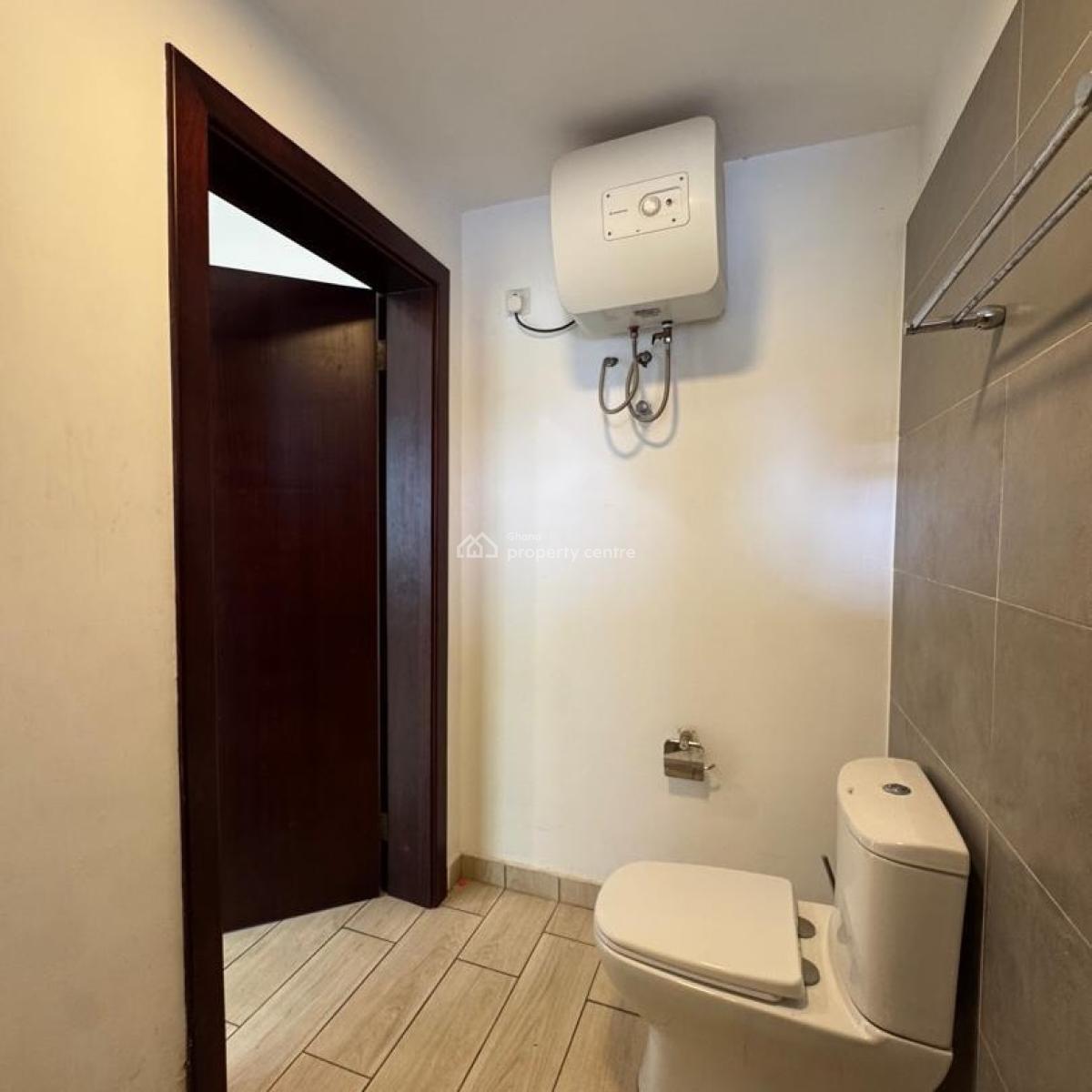 Executive Bedroom, East Legon Hills, East Legon, Accra, Townhouse for Rent