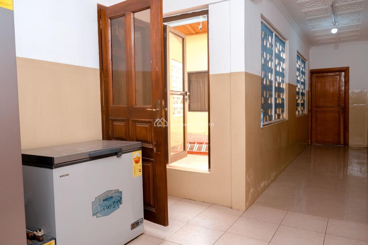 Executive 5 Bedroom, Sakumono, Tema, Accra, House for Rent
