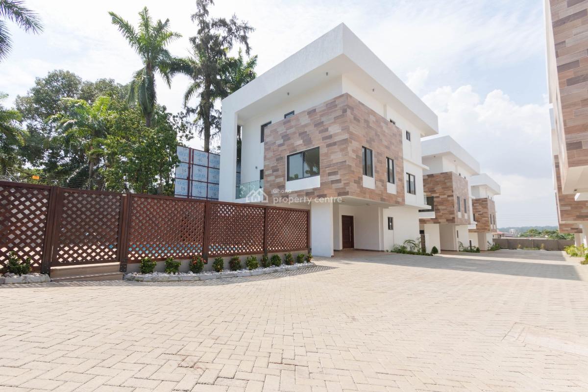 4 Bedroom Townhouse with Staff Quarters in a Gated Community with Pool, Airport Residential Area, Accra, Townhouse for Rent