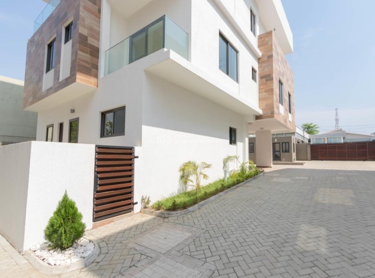 4 Bedroom Townhouse with Staff Quarters in a Gated Community with Pool, Airport Residential Area, Accra, Townhouse for Rent