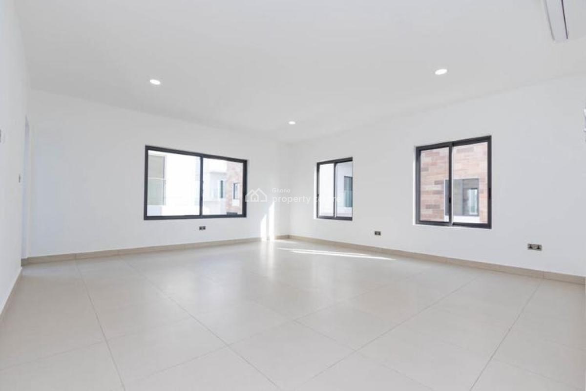 4 Bedroom Townhouse with Staff Quarters in a Gated Community with Pool, Airport Residential Area, Accra, Townhouse for Rent