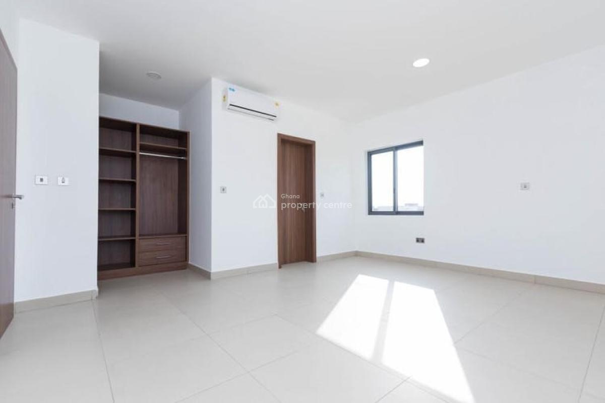 4 Bedroom Townhouse with Staff Quarters in a Gated Community with Pool, Airport Residential Area, Accra, Townhouse for Rent