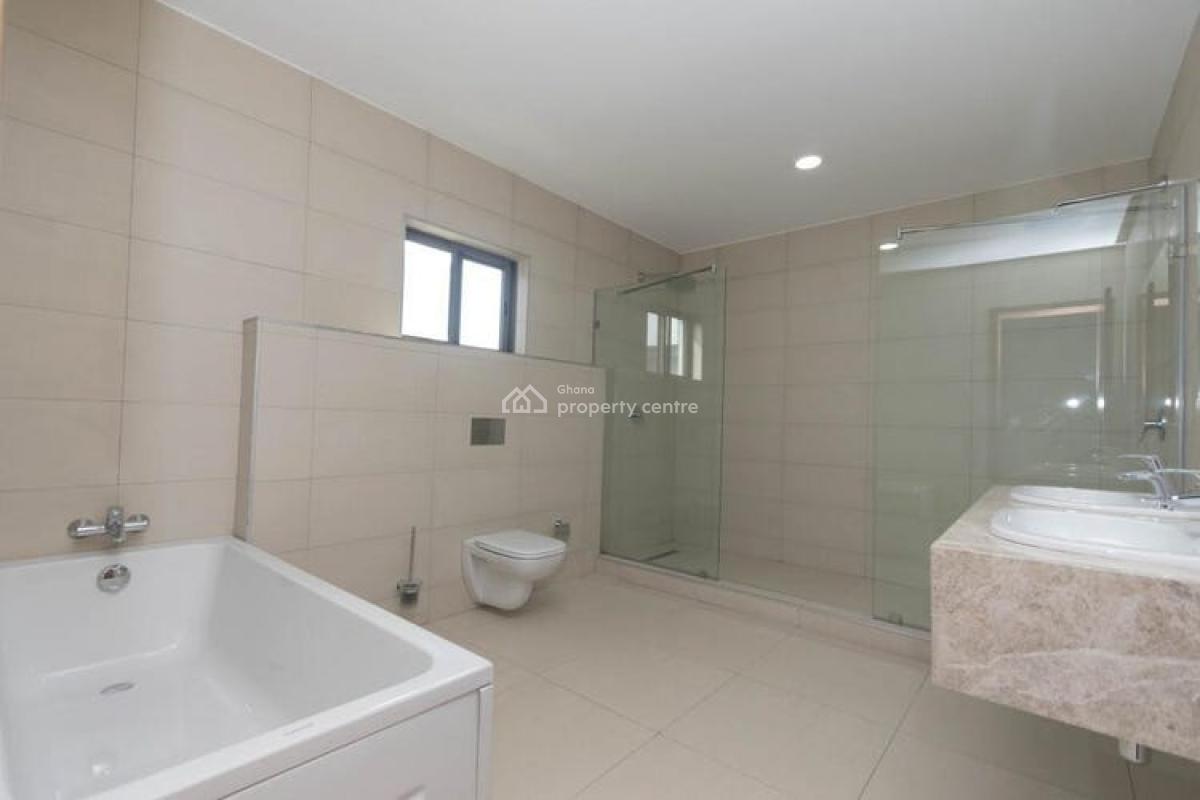 4 Bedroom Townhouse with Staff Quarters in a Gated Community with Pool, Airport Residential Area, Accra, Townhouse for Rent
