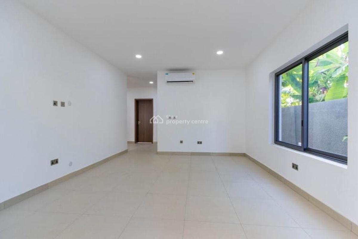 4 Bedroom Townhouse with Staff Quarters in a Gated Community with Pool, Airport Residential Area, Accra, Townhouse for Rent