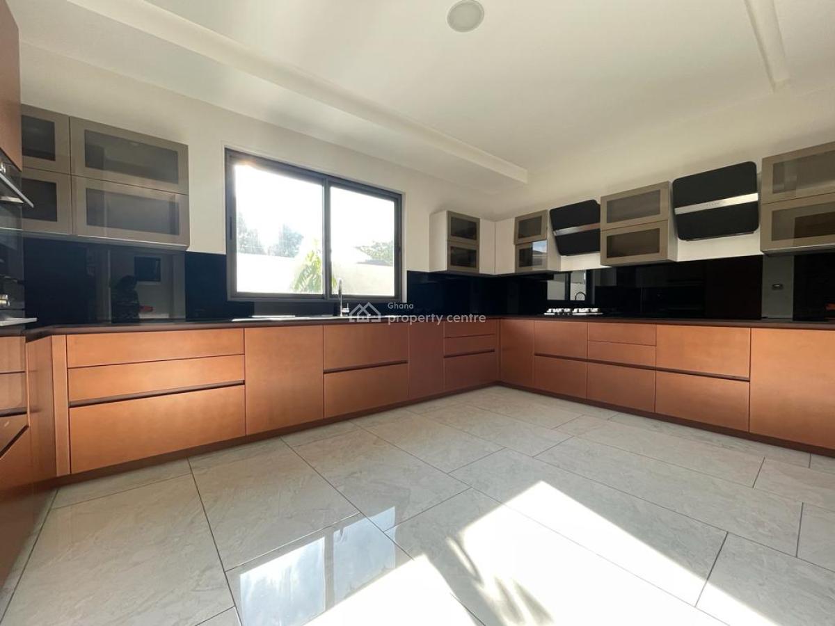 3 Bedroom Townhouse with Staff Quarters in a Gated Community, Airport Residential Area, Accra, Townhouse for Rent