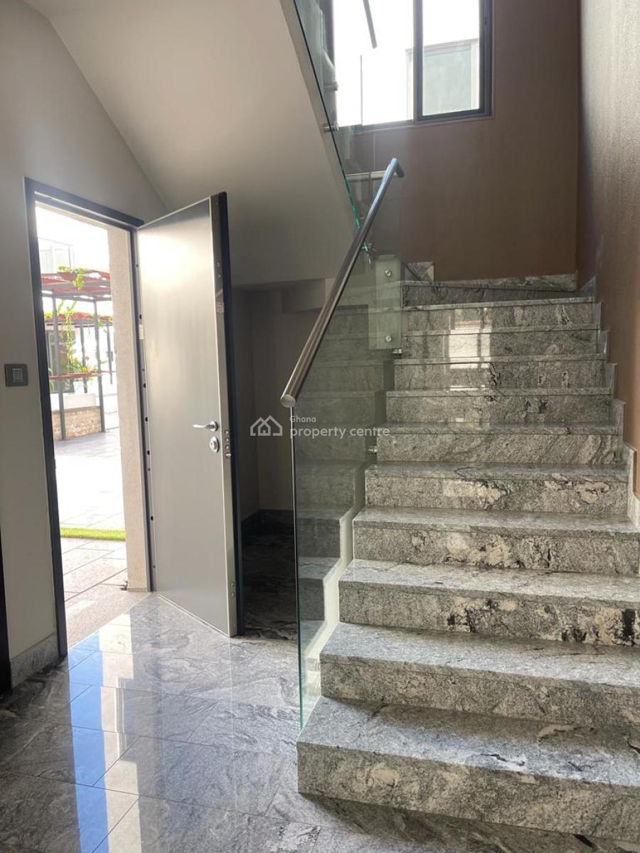 3 Bedroom Townhouse with Staff Quarters in a Gated Community, Airport Residential Area, Accra, Townhouse for Rent