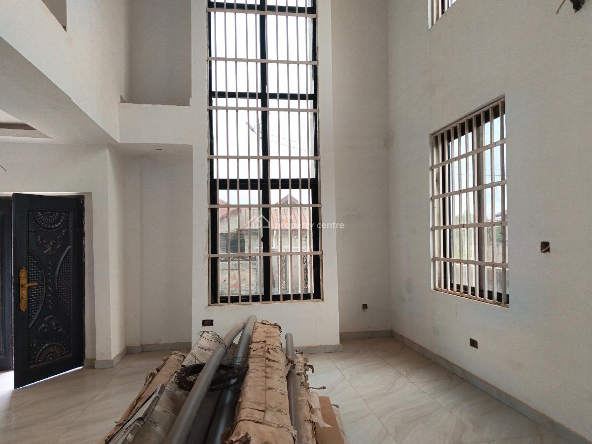 4 Bedrooms House, Santasi Brofoyedu., Kumasi Metropolitan, Ashanti, House for Sale