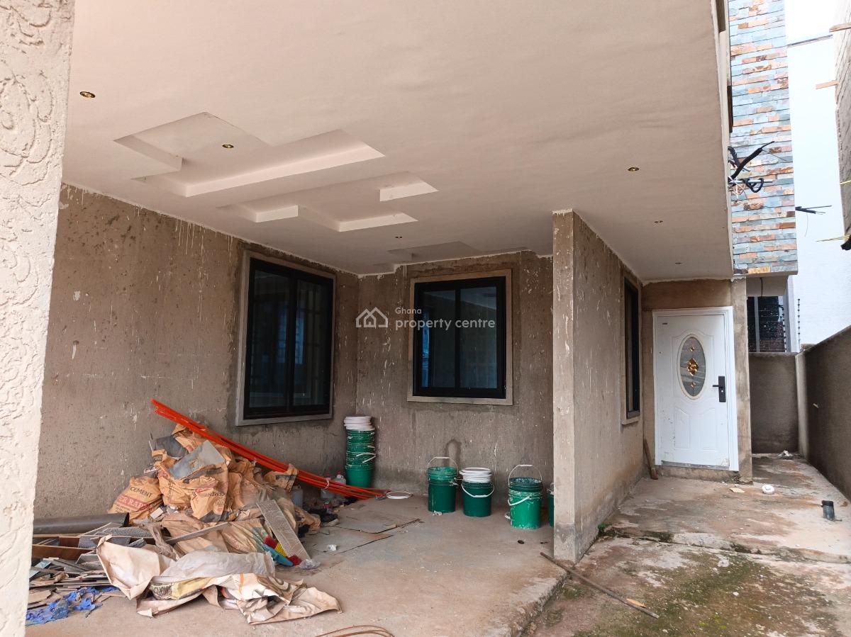 4 Bedrooms House, Santasi Brofoyedu., Kumasi Metropolitan, Ashanti, House for Sale