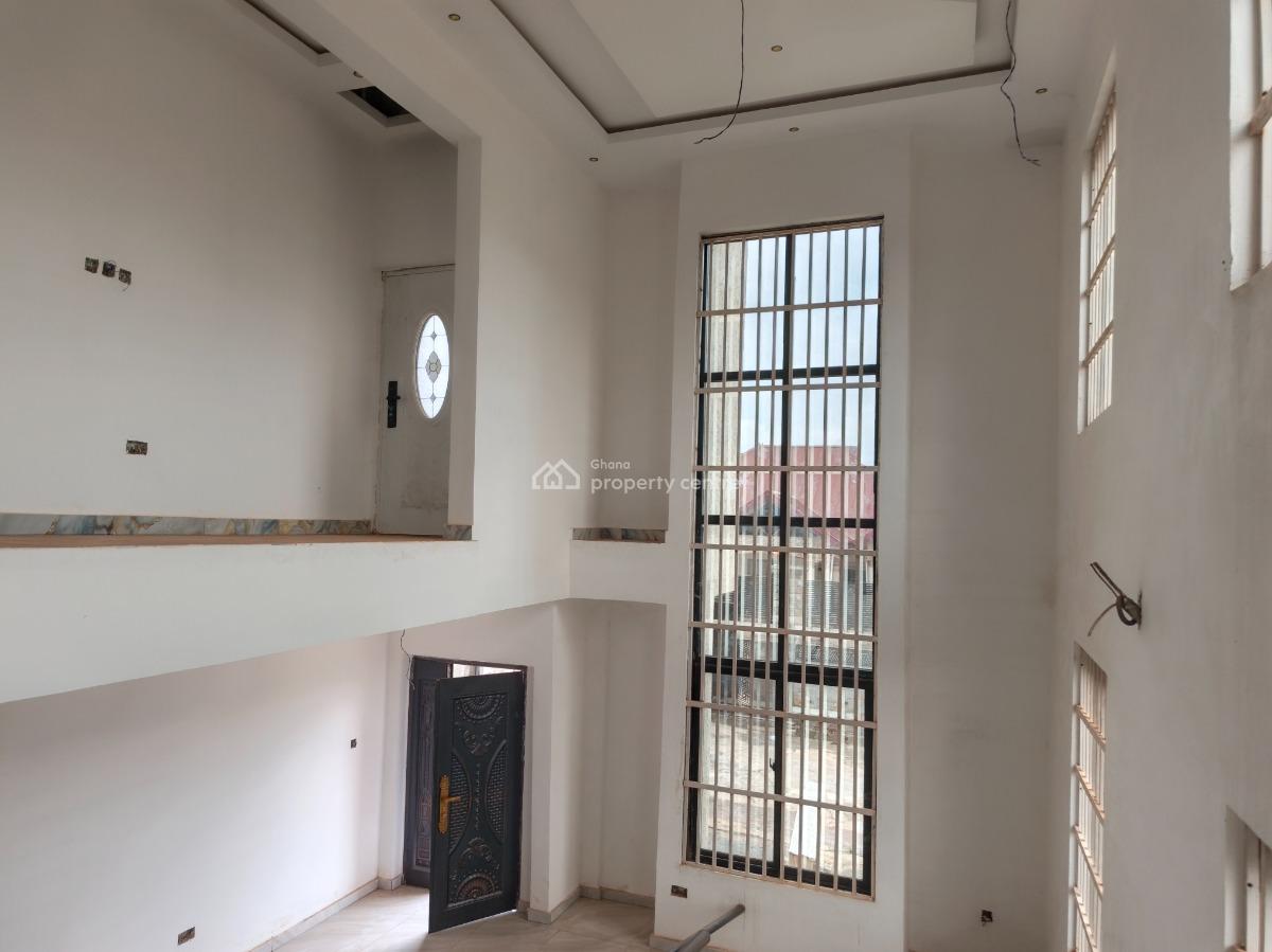 4 Bedrooms House, Santasi Brofoyedu., Kumasi Metropolitan, Ashanti, House for Sale