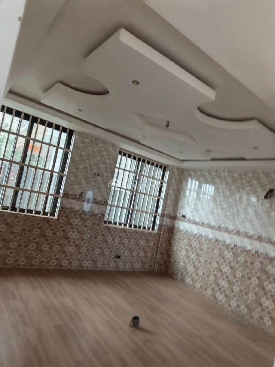 4 Bedrooms House, Santasi Brofoyedu., Kumasi Metropolitan, Ashanti, House for Sale