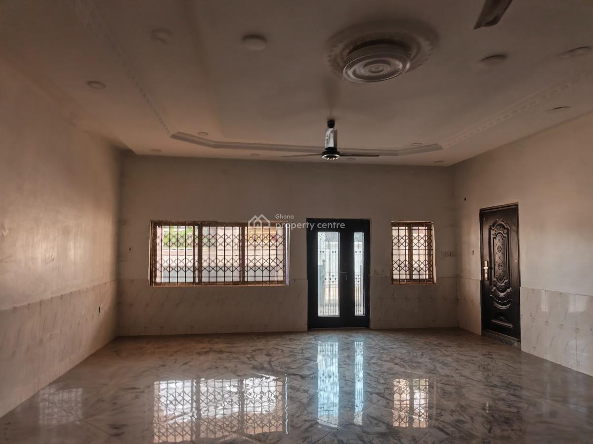5 Bedrooms, Santasi Kotwi, Kumasi Metropolitan, Ashanti, House for Sale