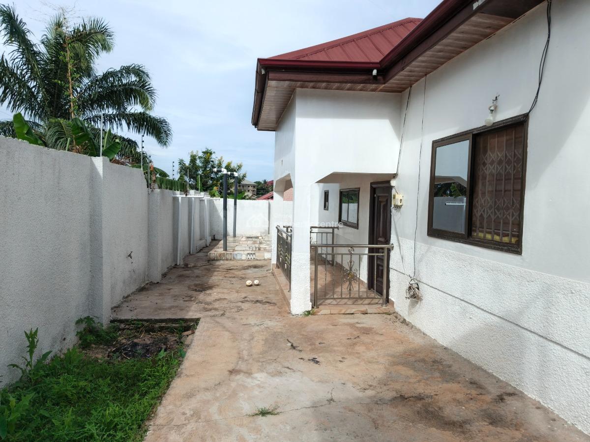 5 Bedrooms, Santasi Kotwi, Kumasi Metropolitan, Ashanti, House for Sale