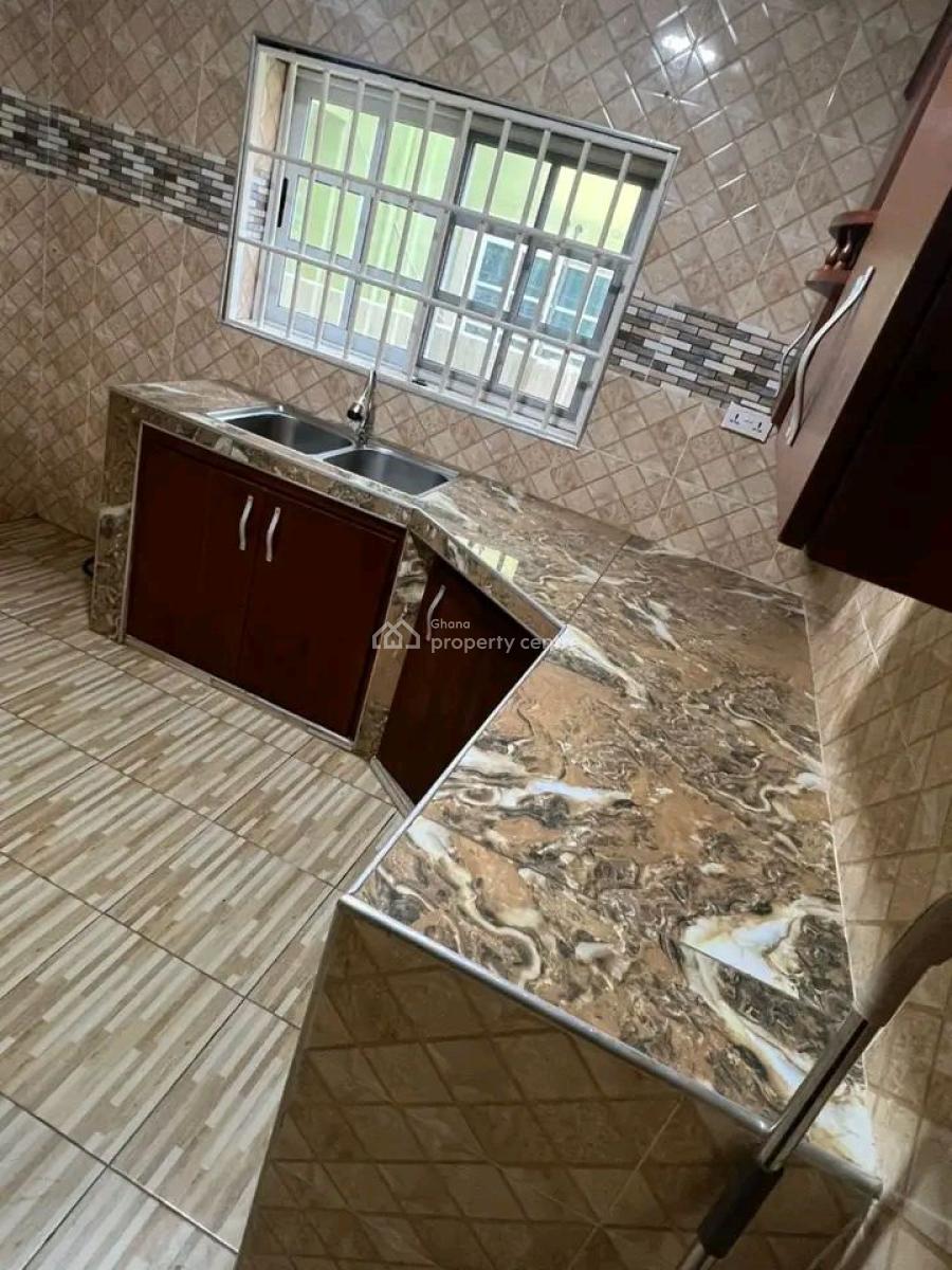 Executive 2-bedroom Flat, Achimota, Accra, Apartment for Rent
