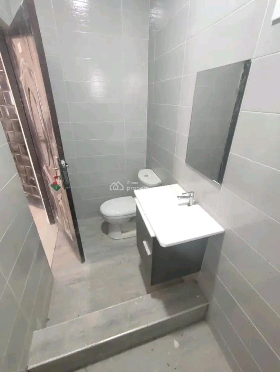 Executive2-bedroom Flat, Nanakrom, East Legon, Accra, Apartment for Sale
