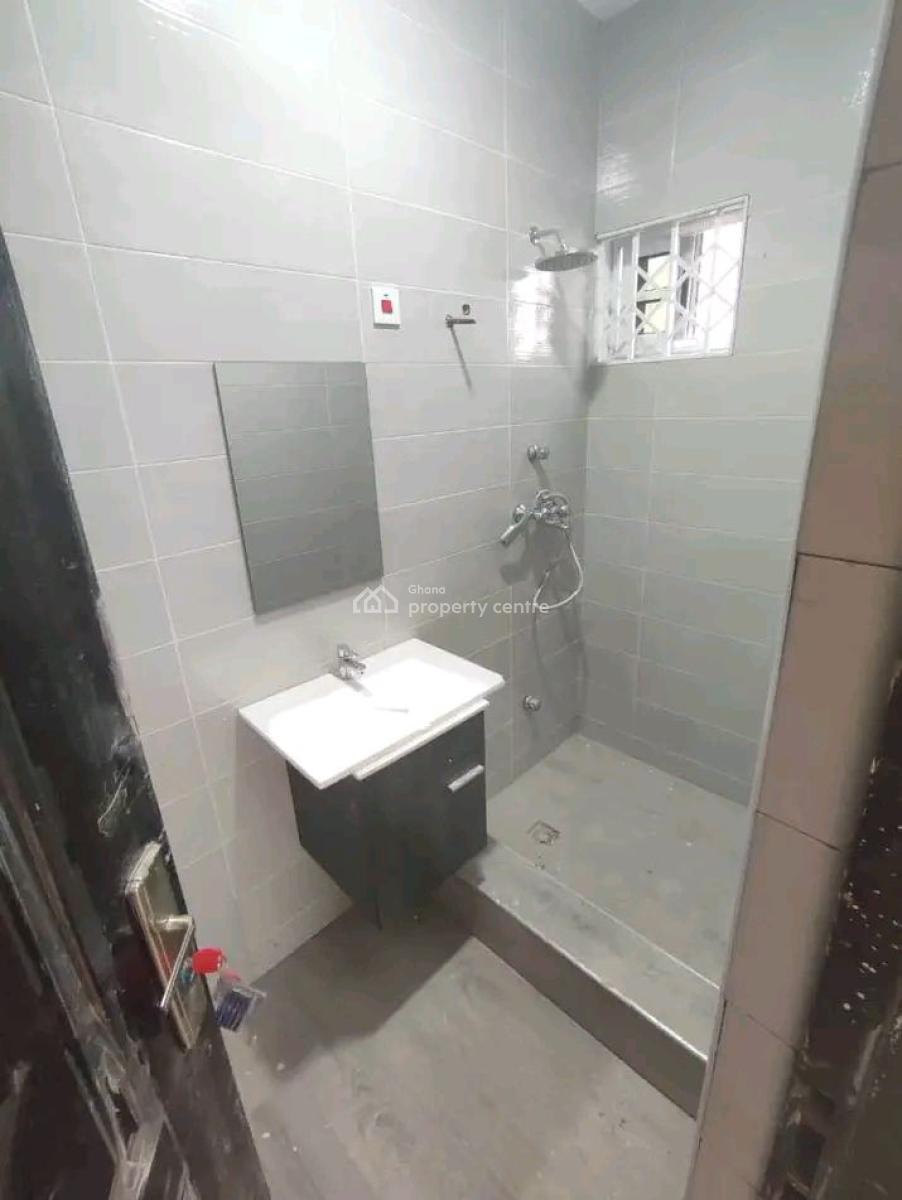 Executive2-bedroom Flat, Nanakrom, East Legon, Accra, Apartment for Sale