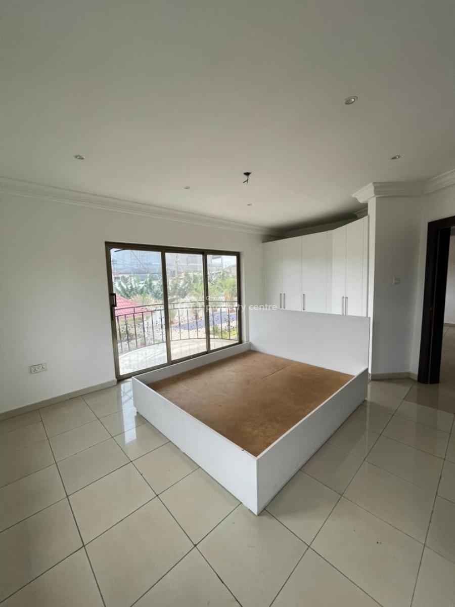 Mini-gated Community, Near Tf Hostel, North Legon, Accra, Townhouse for Sale