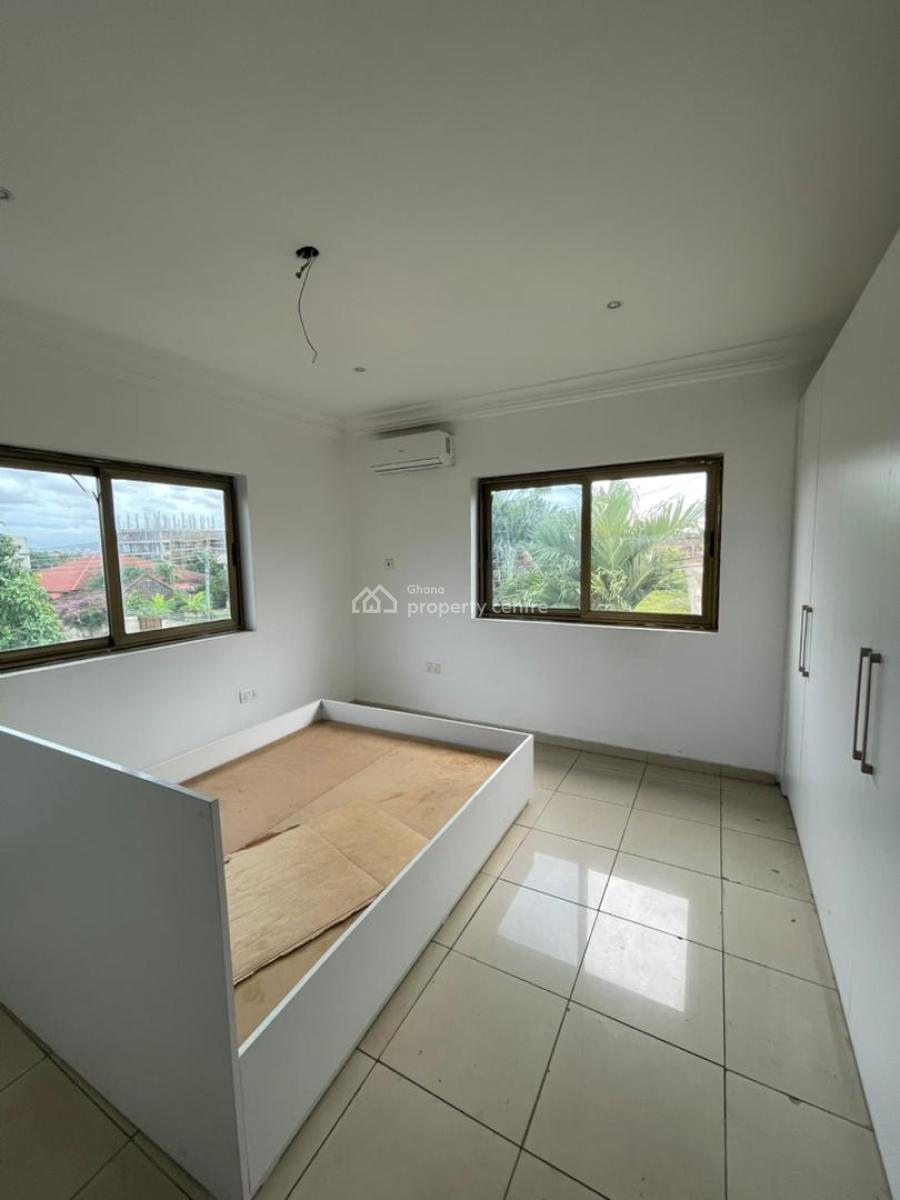Mini-gated Community, Near Tf Hostel, North Legon, Accra, Townhouse for Sale