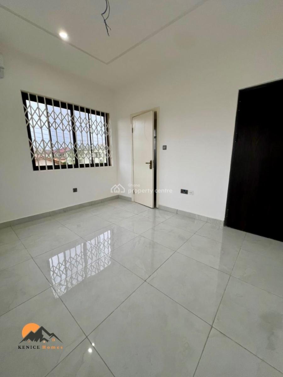 3 Bedroom Semidetached House with 1 Outhouse, North Legon, Accra, Semi-detached Duplex for Sale